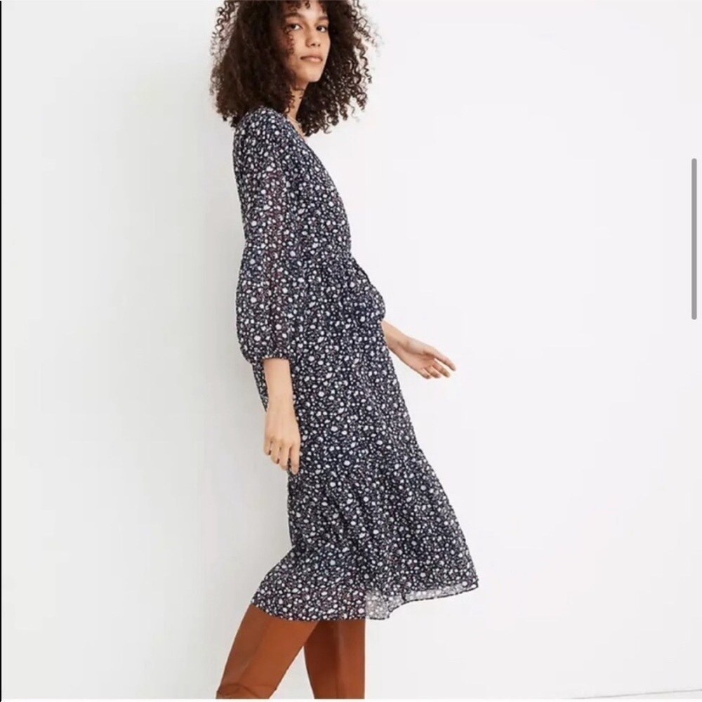 Madewell Tie-Waist Midi Dress in Harvest Vine - Picture 2 of 10